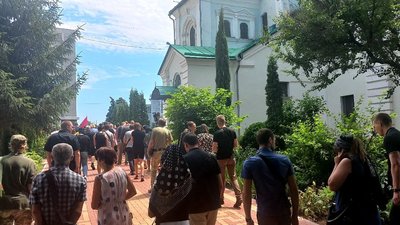 У Сумах попрощалися з захисником України Максимом Сущенком У Сумах попрощалися з захисником України Максимом Сущенком