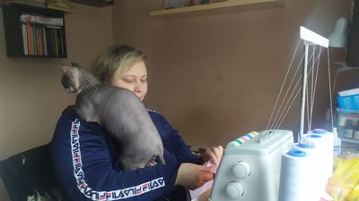 Фото в трусах із зайцями: волонтерки з Тернопільщини пошили бійцям спідню білизну Фото в трусах із зайцями: волонтерки з Тернопільщини пошили бійцям спідню білизну