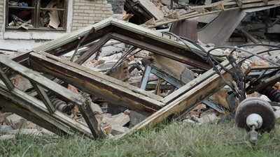 Підстанція "Південної залізниці" у Харкові після обстрілу 4 жовтня — фото Підстанція "Південної залізниці" у Харкові після обстрілу 4 жовтня — фото
