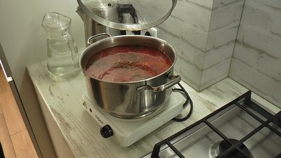 Четвертий день без газу. У Франківську люди перекрили дорогу Четвертий день без газу. У Франківську люди перекрили дорогу