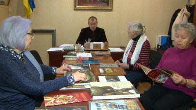 Черкаські митці просять знизити ціну за опалення майстерень