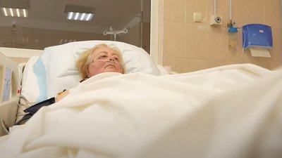 Поруч з авто вибухнув дрон. Пораненій медсестрі з Донеччини перелили 2,5 л крові