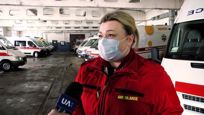 На Житомирщині частіше викликали швидку допомогу – через нерозчищені дороги доїхати змогли не всюди На Житомирщині частіше викликали швидку допомогу – через нерозчищені дороги доїхати змогли не всюди