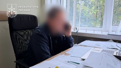 Підозрюваний у розкраданні грошей під час ремонту медуніверситету