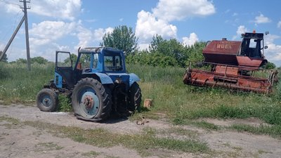 "Стріляли цілий день" — мешканці села Грабовське розповіли про обстріл зі сторони Росії "Стріляли цілий день" — мешканці села Грабовське розповіли про обстріл зі сторони Росії