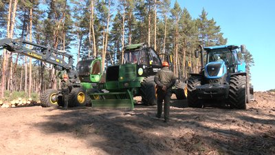Замінює шість бригад: на Черкащині лісівники придбали нове обладнання