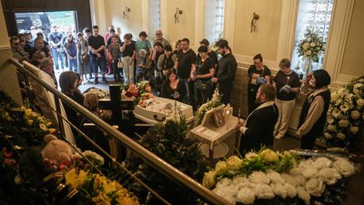 Прощання з Уляною Вороною