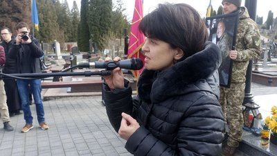 Ірина Крупа, дружина загиблого бійця Любомира Крупи Ірина Крупа, дружина загиблого бійця Любомира Крупи