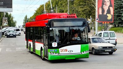 Чотири польські тролейбуси Solaris курсують у Рівному
