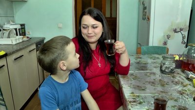 "Міс особлива мама" : херсонка готується до всеукраїнського конкурсу "Міс особлива мама" : херсонка готується до всеукраїнського конкурсу