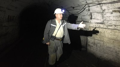 На глибині 450 метрів під землею: як працюють гірники шахти №9 на Волині
