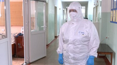 Як справляється із пандемію протягом року ковідне відділення Першої черкаської лікарні Як справляється із пандемію протягом року ковідне відділення Першої черкаської лікарні