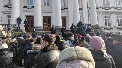 Полтавці вимагали зменшити тарифи за транспортування газу Полтавці вимагали зменшити тарифи за транспортування газу
