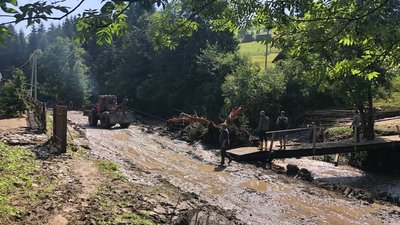 "Страх великий! Вода була до вікон": що кажуть закарпатці про негоду на Рахівщині "Страх великий! Вода була до вікон": що кажуть закарпатці про негоду на Рахівщині