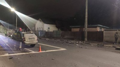 У Харкові зіткнулися дві машини: двох людей забрали до лікарні У Харкові зіткнулися дві машини: двох людей забрали до лікарні