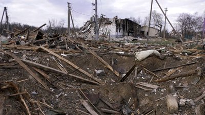 Жодного вцілілого будинку, – до Новоселівки під Черніговом починають повертатися люди