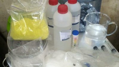 На Львівщині виявили нарколабораторію На Львівщині виявили нарколабораторію