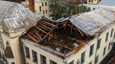 Відбудова двох найбільших бібліотек Чернігівщини: скільки грошей треба та коли завершать ремонт Відбудова двох найбільших бібліотек Чернігівщини: скільки грошей треба та коли завершать ремонт