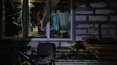 обстріли, поранено 10-річного хлопчика, Дніпропетровщина, вибите вікно
