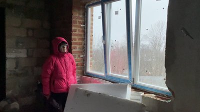 "Даху не було зовсім": як у Харкові відновлюють пошкоджений після обстрілу РФ будинок