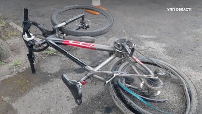 Рівне: патрульний, який повертався додому, наздогнав п'яного водія після ДТП Рівне: патрульний, який повертався додому, наздогнав п'яного водія після ДТП