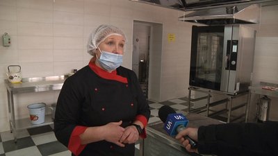 На Житомирщині у Ружинській гімназії відремонтували їдальню та відновили гаряче харчування учнів На Житомирщині у Ружинській гімназії відремонтували їдальню та відновили гаряче харчування учнів