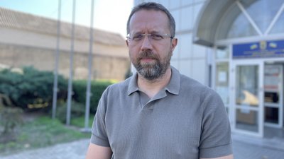 "Ліфт для нас — це життя". У Миколаєві в дев'ятиповерхівці відключили ліфти: що відомо "Ліфт для нас — це життя". У Миколаєві в дев'ятиповерхівці відключили ліфти: що відомо
