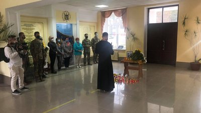 У Львові прощаються із загиблими в авіакатастрофі на Харківщині У Львові прощаються із загиблими в авіакатастрофі на Харківщині