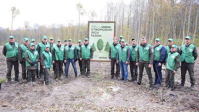 На Житомирщині за день висадили мільйон дерев На Житомирщині за день висадили мільйон дерев