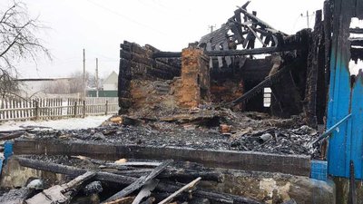 У двох районах Житомирщини на пожежах виявили тіла загиблих господарів У двох районах Житомирщини на пожежах виявили тіла загиблих господарів