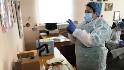 У Житомирі впродовж трьох днів першу дозу вакцини Pfizer отримають понад три сотні рятувальників У Житомирі впродовж трьох днів першу дозу вакцини Pfizer отримають понад три сотні рятувальників