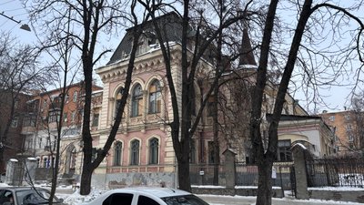 "Пряничний будиночок" на Максиміліанівській, 11