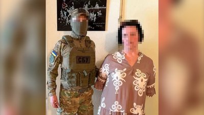 Виправдовувала збройну агресію РФ: СБУ затримала викладачку вишу Запоріжжя