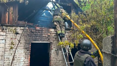 Обстріли, війна, пожежа, Нікопольщина