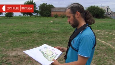 Ініціатор проєкту Олександр Горій розповідає про облаштування "Райського саду" Ініціатор проєкту Олександр Горій розповідає про облаштування "Райського саду"