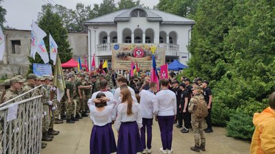 Відкриття патріотичних змагань "Джура" на Буковині Відкриття патріотичних змагань "Джура" на Буковині