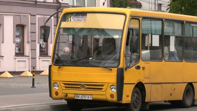 Перевізник маршруту №61 прокоментував розірвання угоди із містом