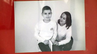 У Луцьку відкриють виставку картин і світлин дітей з аутизмом У Луцьку відкриють виставку картин і світлин дітей з аутизмом