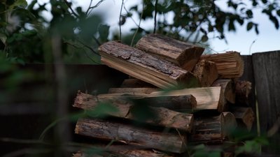 Як на Чернігівщині люди готуються до початку опалювального сезону
