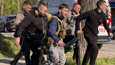 Підлітки врятували людей у Запоріжжі, обстріл 5 травня 