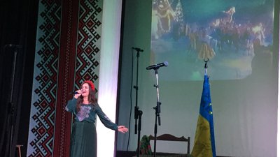 "Вкрадені українські пісні": в Черкасах відбувся доброчинний концерт на підтримку ЗСУ "Вкрадені українські пісні": в Черкасах відбувся доброчинний концерт на підтримку ЗСУ