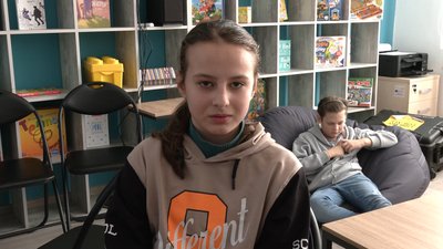 24 рази зіграли новорічну виставу: підлітки з Бахмача "нащедрували" 130 тисяч на авто для військових 24 рази зіграли новорічну виставу: підлітки з Бахмача "нащедрували" 130 тисяч на авто для військових