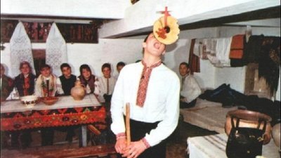 На насінні, свічках і варениках. 9 способів ворожіння на Андрія На насінні, свічках і варениках. 9 способів ворожіння на Андрія
