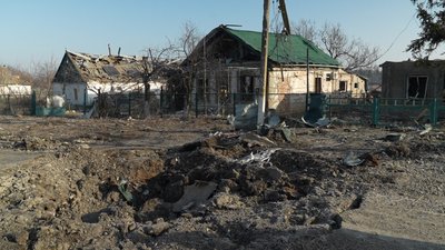 "Додому хочеться. Але… Вже немає куди": сповідь про такі близькі та недосяжні водночас Гуляйполе та Степногірськ "Додому хочеться. Але… Вже немає куди": сповідь про такі близькі та недосяжні водночас Гуляйполе та Степногірськ