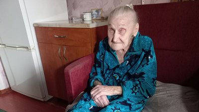 "Дуже важка війна": історія 92-річної переселенки, яка через вторгнення Росії переїхала у Полтаву