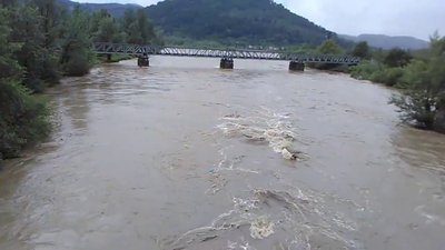 Метеорологи фіксують підняття рівня води в річках Закарпаття