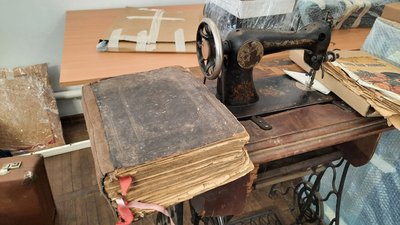 "Кожен має знати про своїх предків": музейник, який вивіз експонати з-під обстрілів на Тернопільщину "Кожен має знати про своїх предків": музейник, який вивіз експонати з-під обстрілів на Тернопільщину