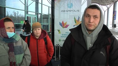 Семен Бондар, прилетів з Іспанії Семен Бондар, прилетів з Іспанії