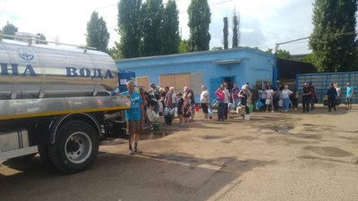 З Черкас на Херсонщину відправили автоцистерну водоканалу З Черкас на Херсонщину відправили автоцистерну водоканалу