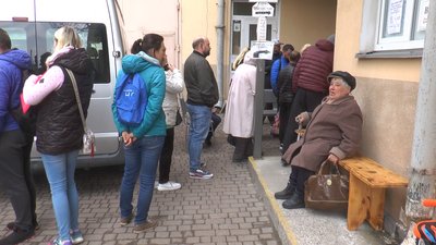 У Франківській громаді приблизно вісім тисяч переселенців подали заяви на отримання грошової допомоги